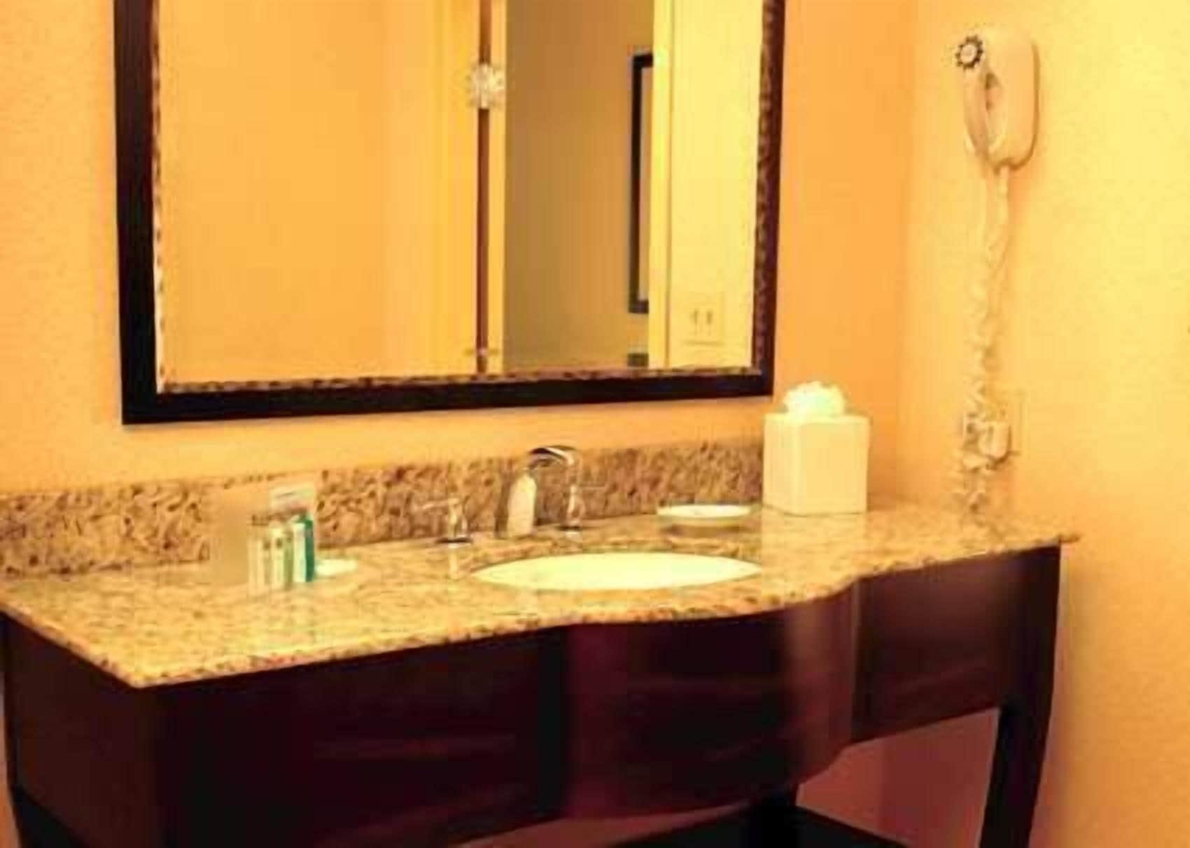Hampton Inn & Suites Fresno - Northwest Herndon Extérieur photo