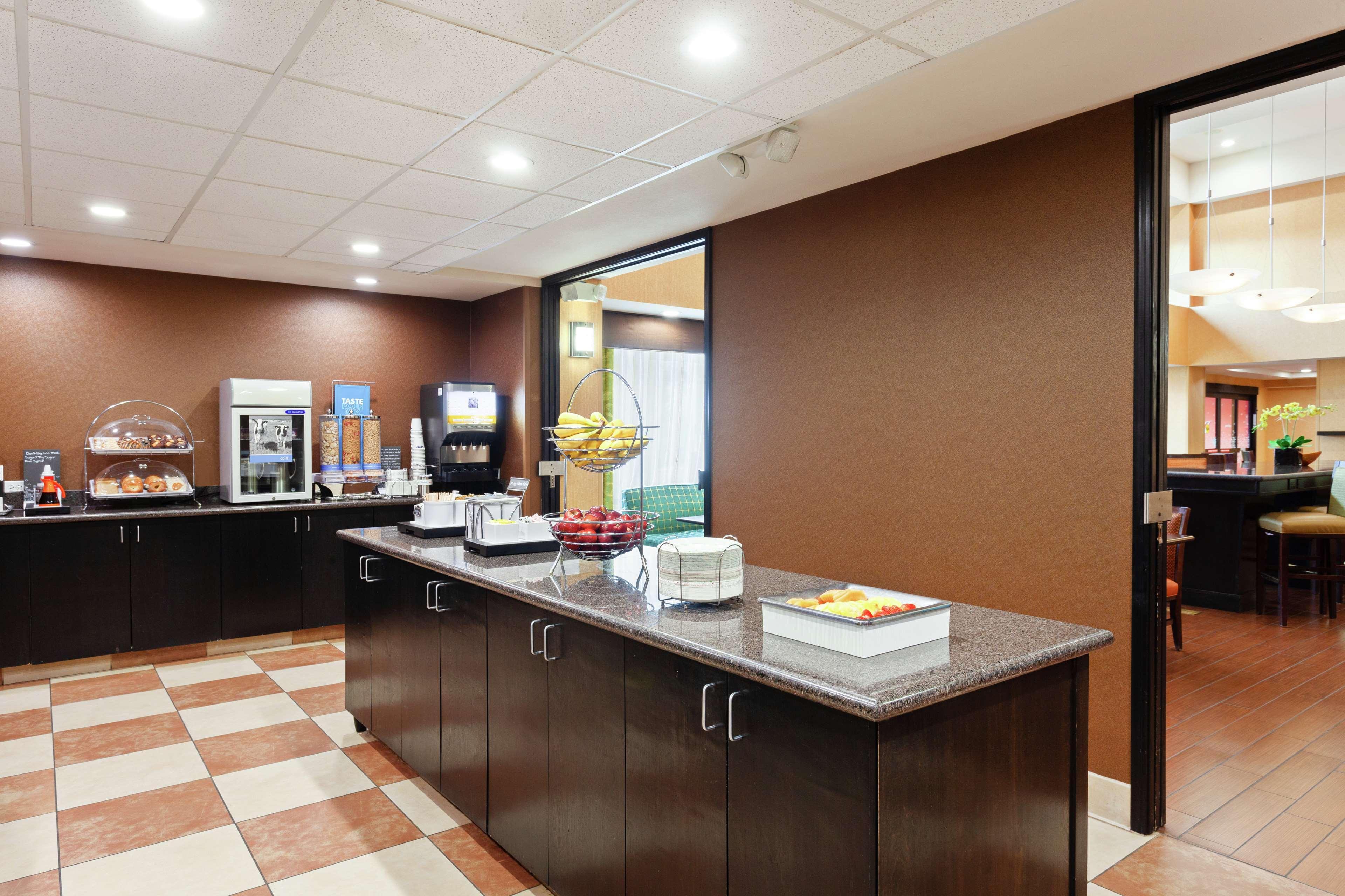 Hampton Inn & Suites Fresno - Northwest Herndon Extérieur photo